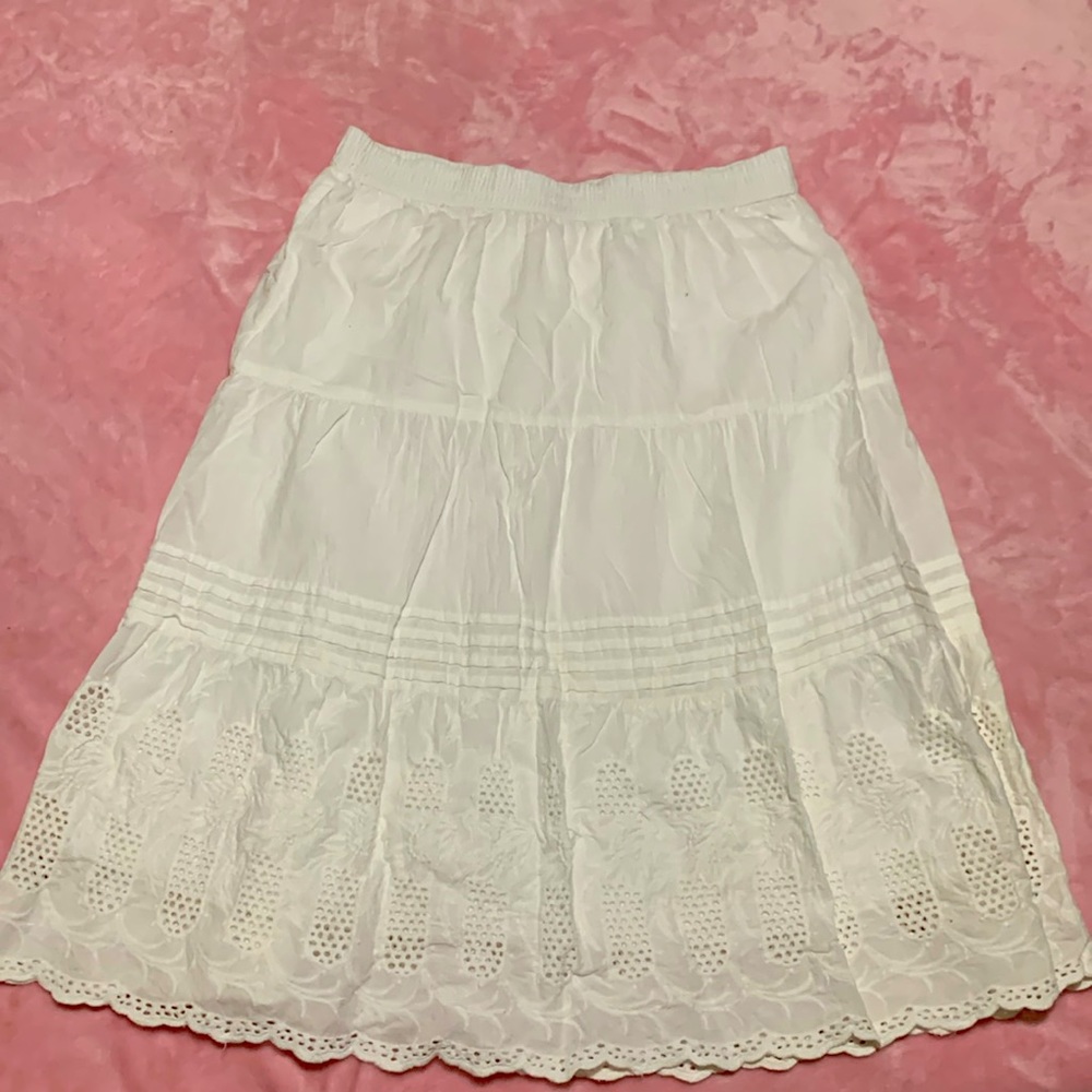 Calf length skirt size small